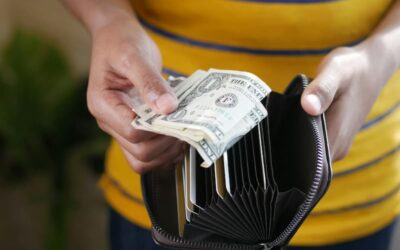 Por qué perder dinero duele más que ganarlo (y cómo afecta a tus decisiones financieras)